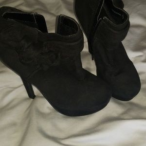 Womens Booties